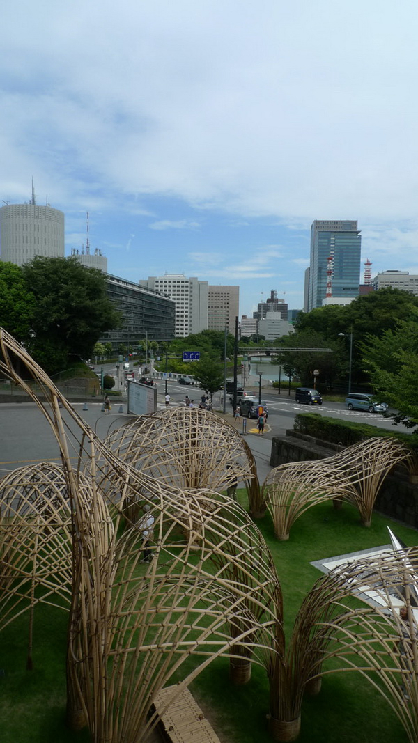 日本街头出现的竹艺术雕塑